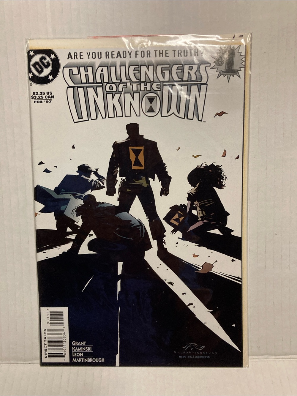DC Challengers of the Unknown Comic Book